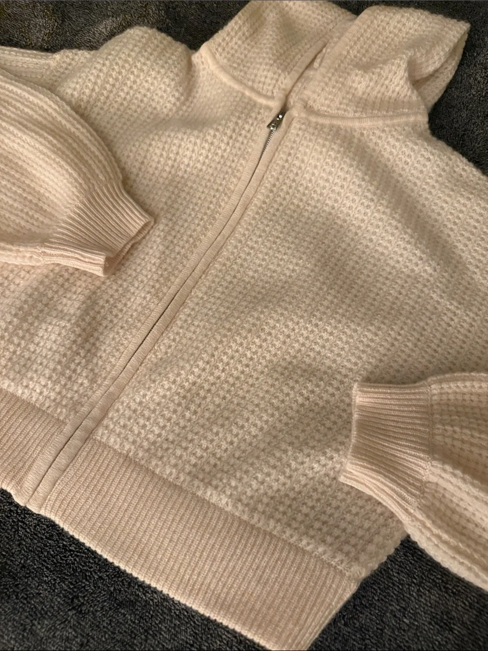 ALO Cashmere Plush Waffle Full Zip Hoodie, Ivory, size S